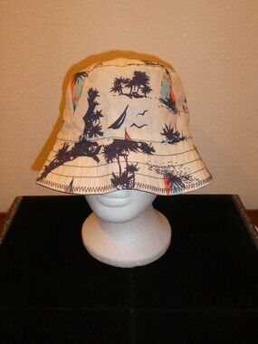 4/$20 Nautica Women's Bucket Hat Reversible Sailboat-Palm Trees /Navy Sun Hat
